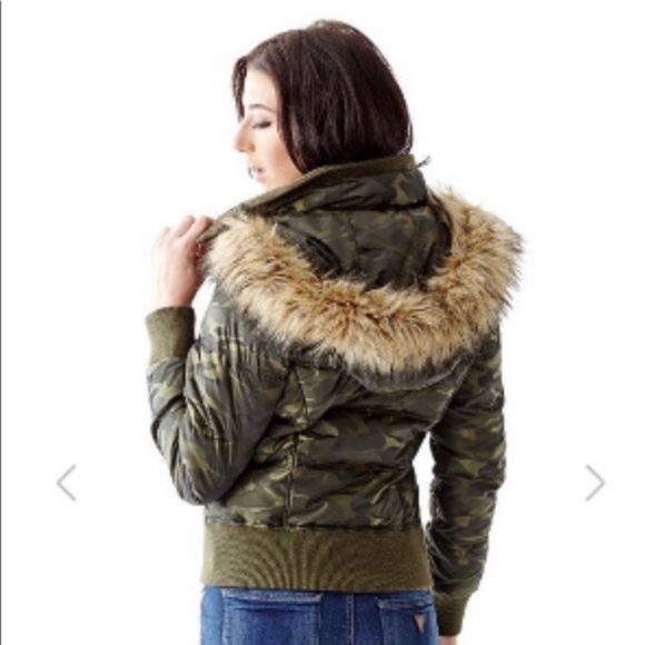 GUESS Women's Camo Puffer Jacket - Picture 2 of 5